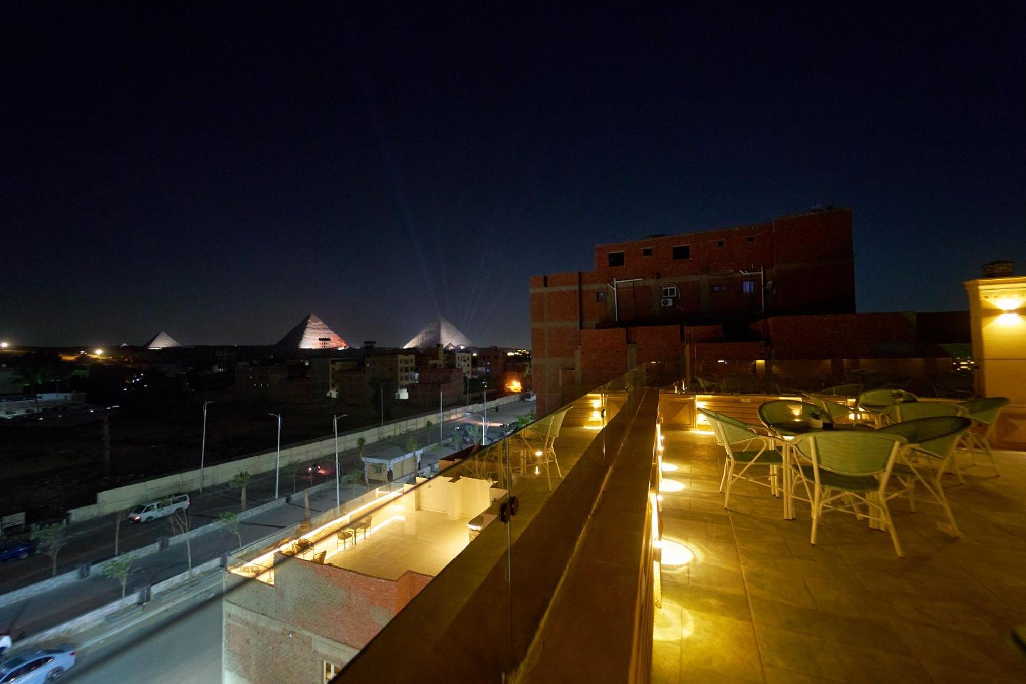 Crown Pyramids View Hotel Giza Extérieur photo