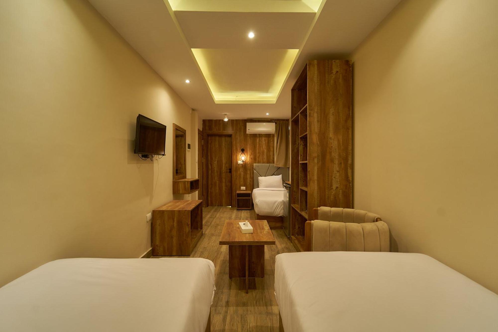 Crown Pyramids View Hotel Giza Extérieur photo